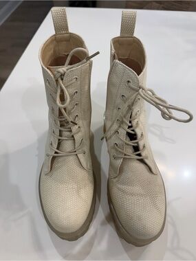 Dirty Laundry Cream Lace-Up Combat Boots
